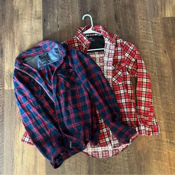 Vintage Plaid Button up Bundle Medium - Picture 1 of 4